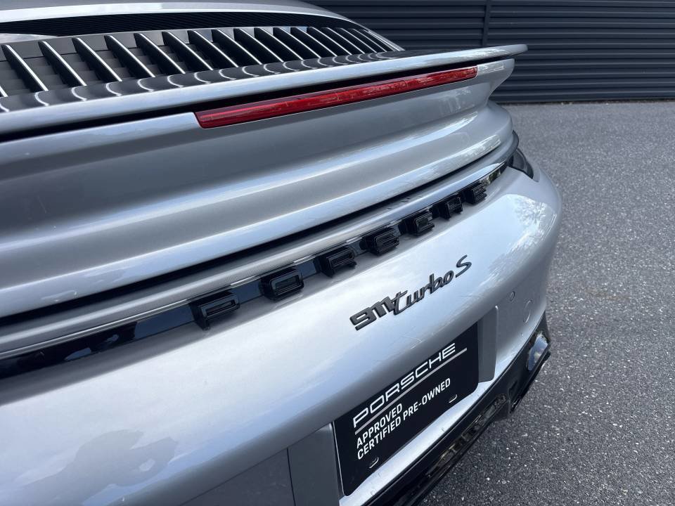 Certified 2024 Porsche 911 Turbo AWD/4WD image 10