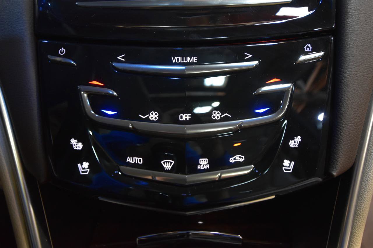 Used 2013 Cadillac XTS Luxury w/ Driver Awareness Package FWD image 26