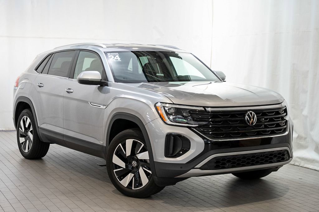 Used 2024 Volkswagen Atlas Cross Sport SE image 1