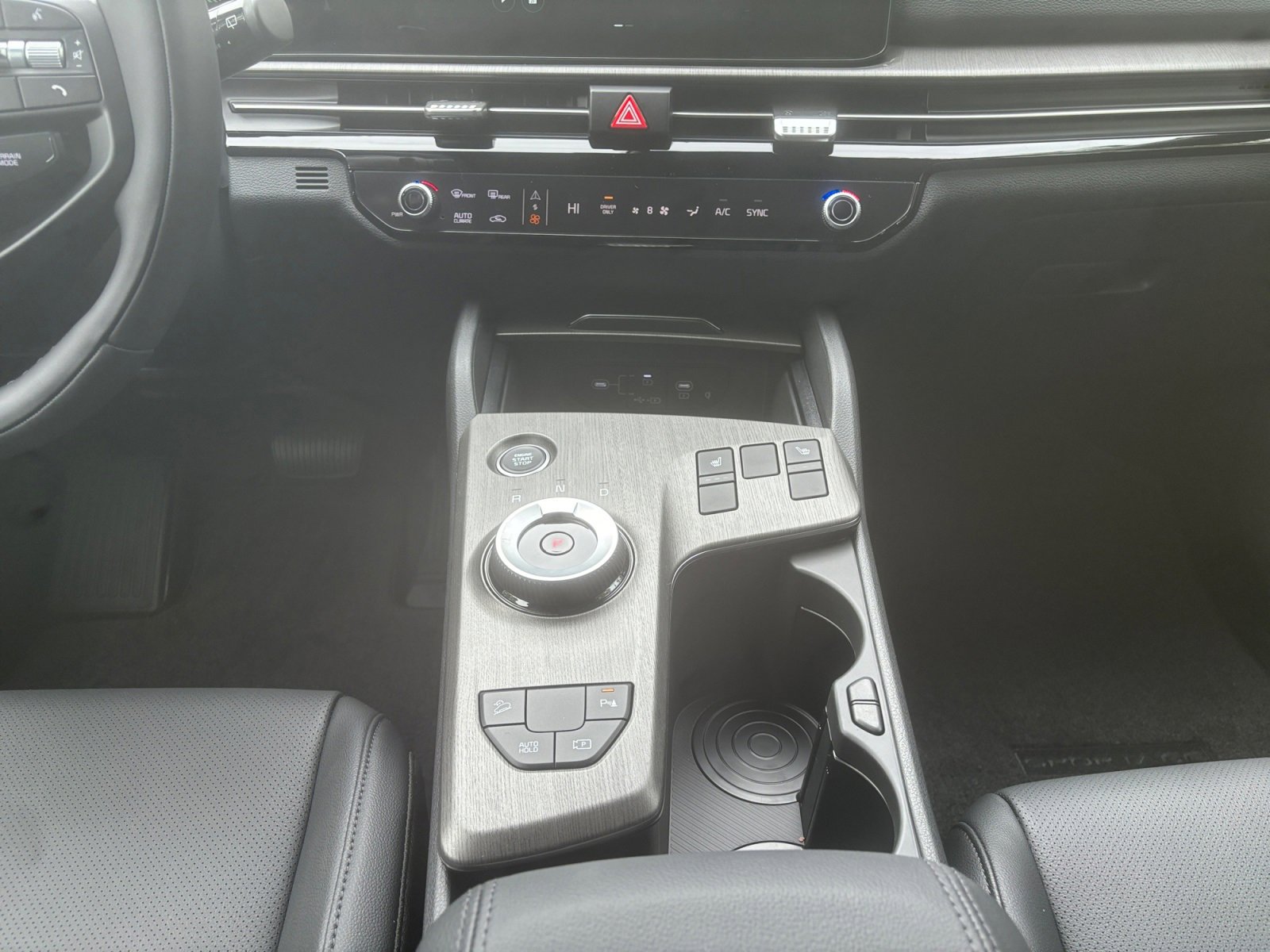 New 2026 Kia Sportage AWD Hybrid image 11