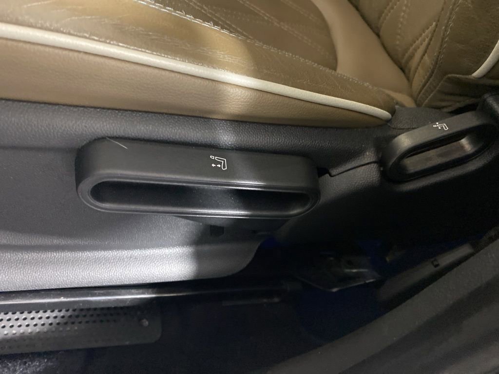 Used 2019 MINI Cooper Countryman S w/ Signature Upholstery Package image 23