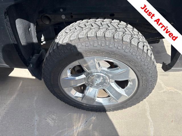 Used 2018 Chevrolet Silverado 1500 LTZ w/ Texas Edition RWD image 19