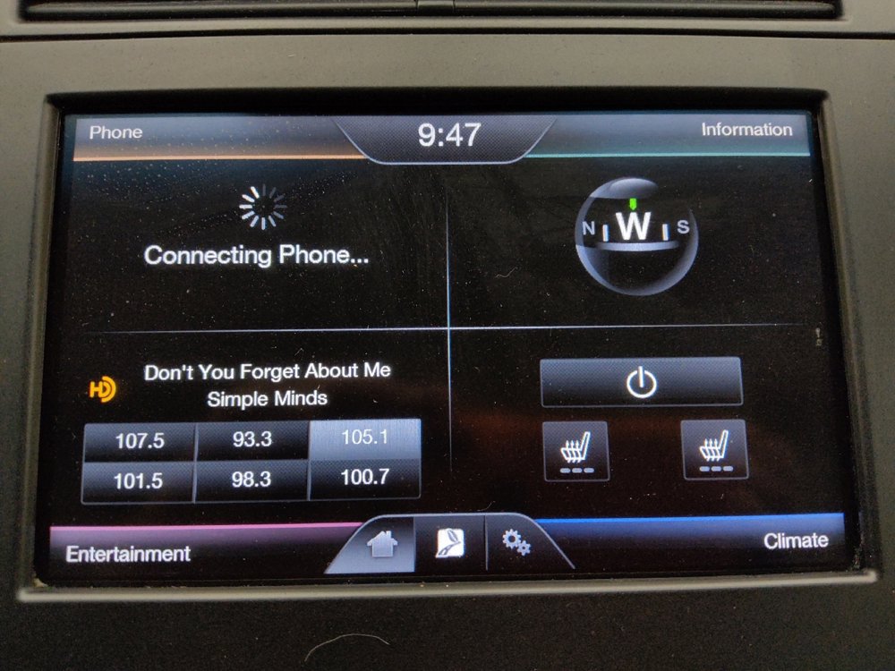 Used 2015 Lincoln MKZ Hybrid w/ Equipment Group 201A Select image 25