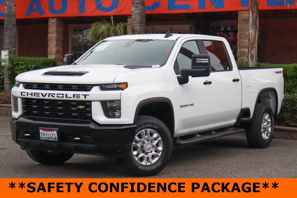 Used 2022 Chevrolet Silverado 2500 Custom w/ Custom Value Package image 4