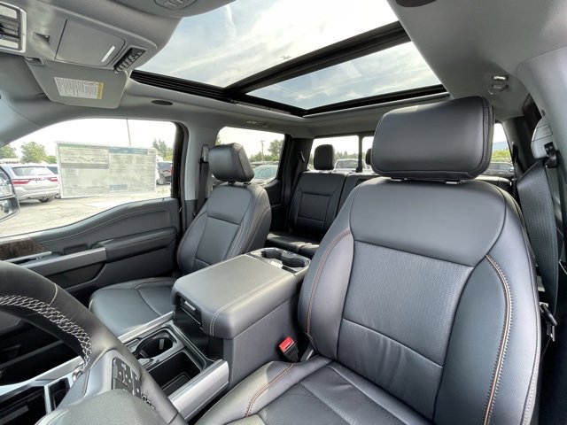New 2026 Ford F350 Lariat w/ Black Appearance Package image 21