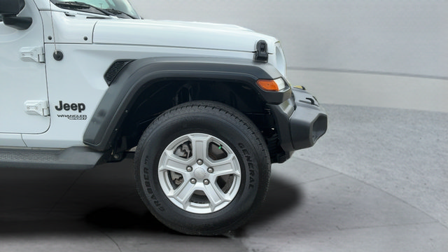 Used 2021 Jeep Wrangler Sport AWD/4WD image 26