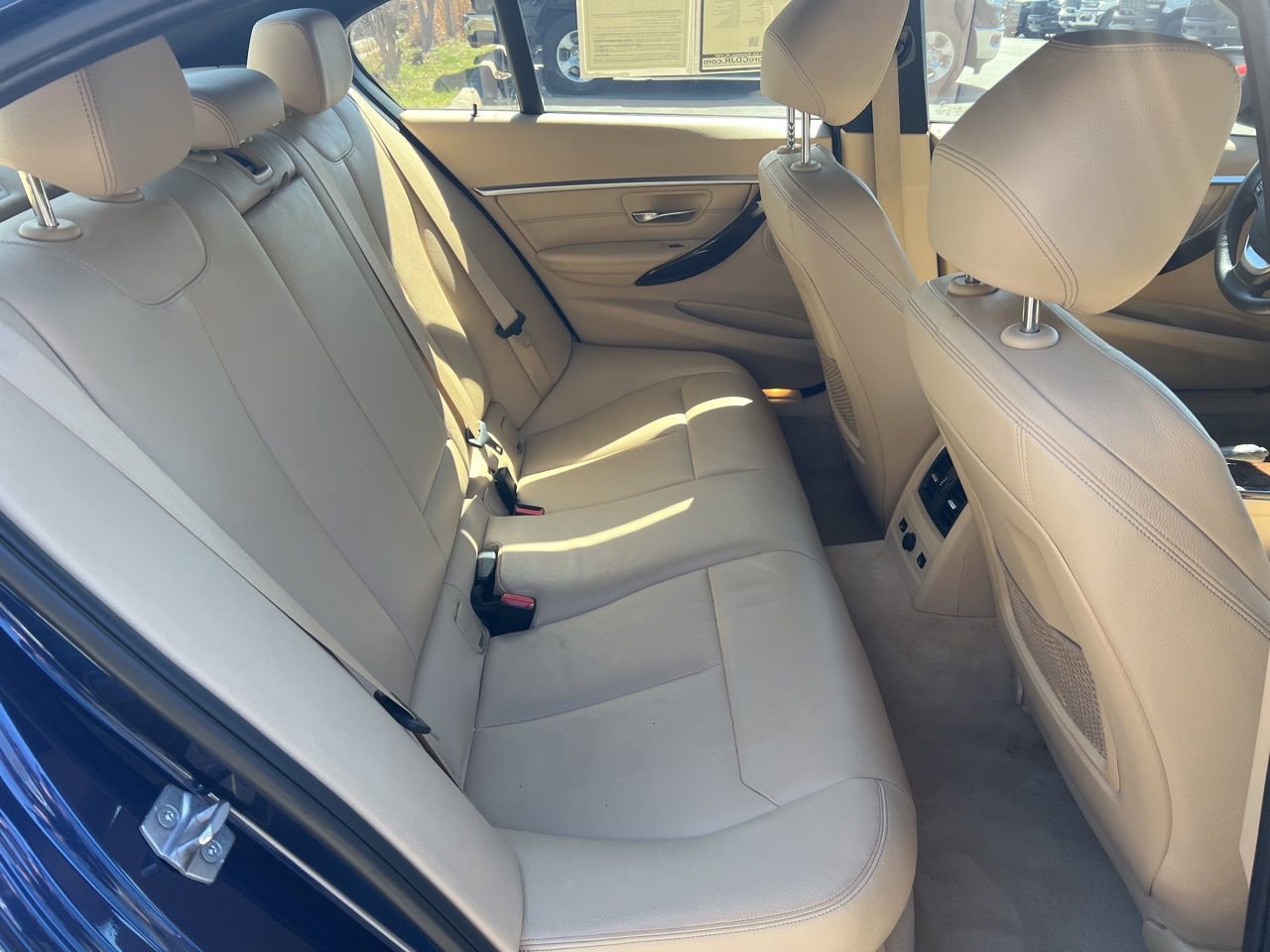 Used 2016 BMW 328i Sedan image 23