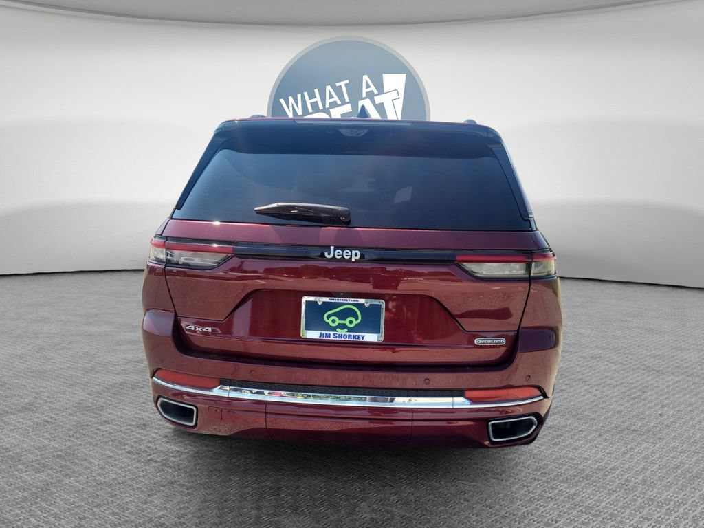 Used 2024 Jeep Grand Cherokee Overland w/ Luxury Tech Group IV AWD/4WD image 5