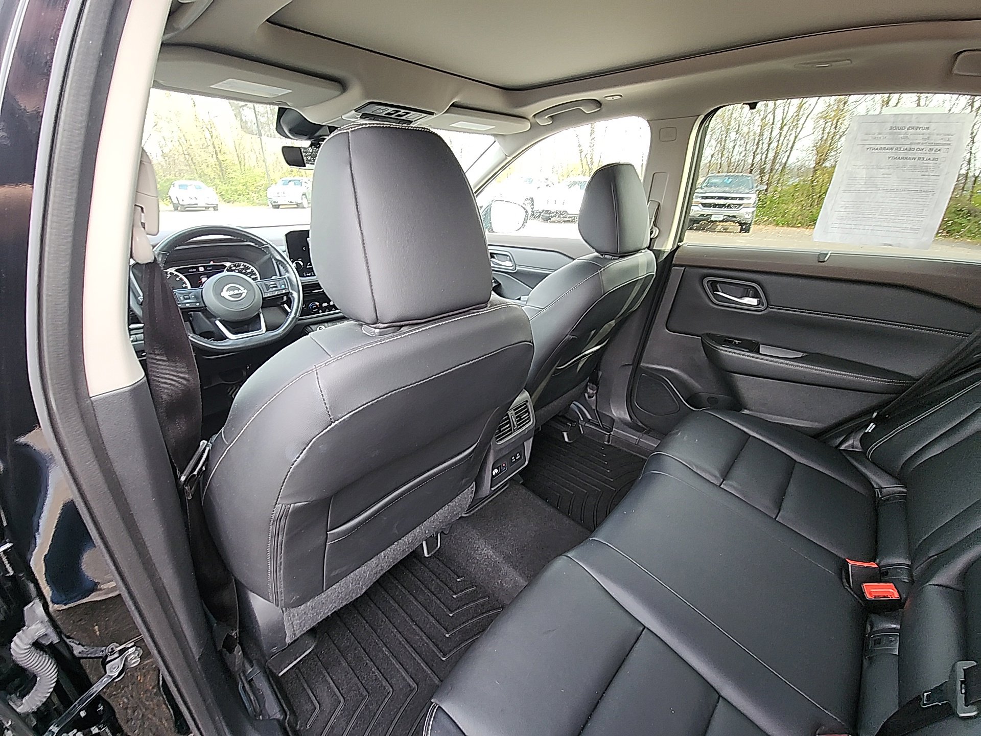 Used 2022 Nissan Rogue SL w/ SL Premium Package image 28