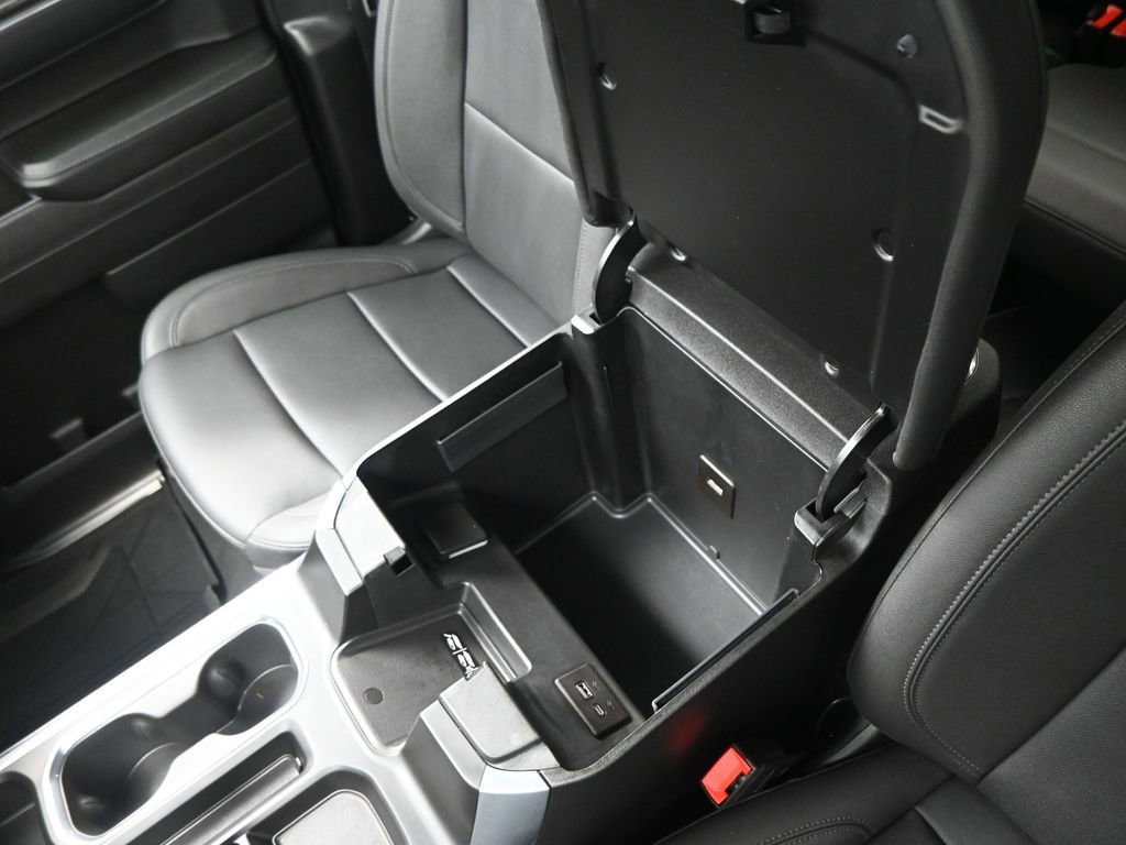 Used 2024 Chevrolet Silverado 1500 LTZ image 12
