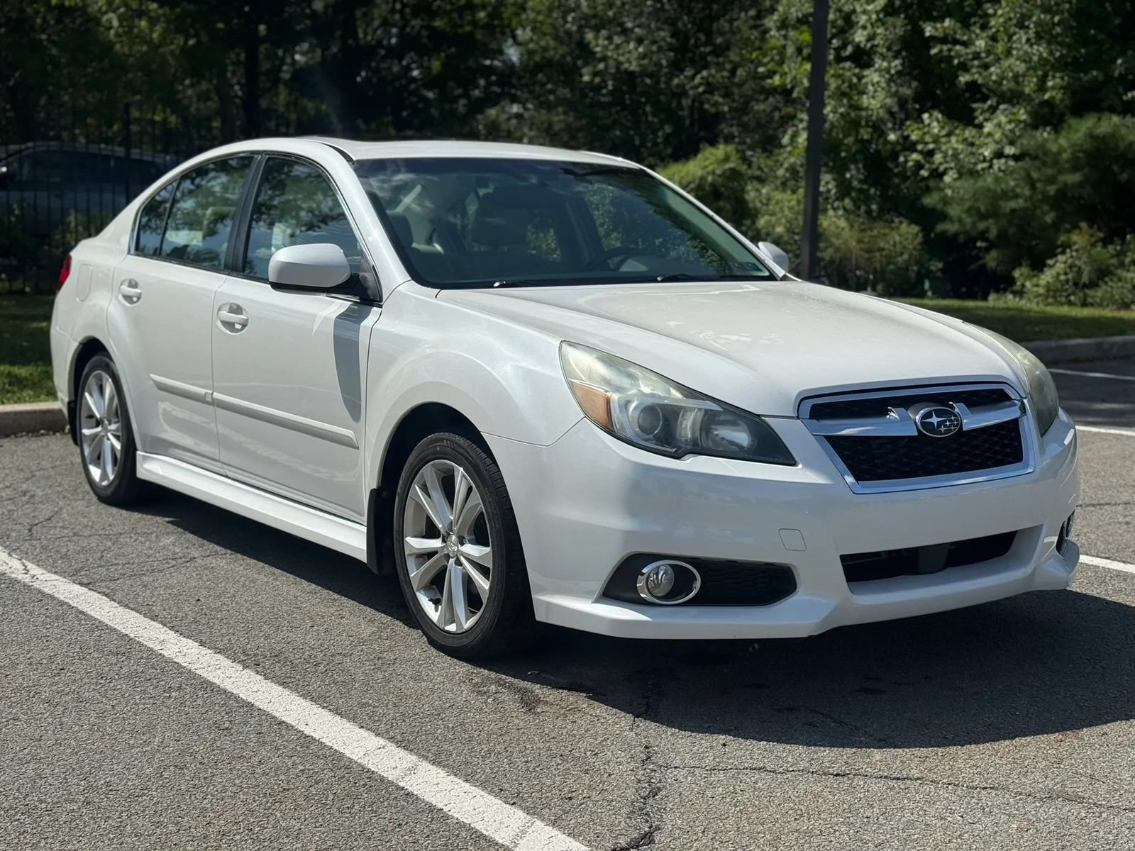 Used 2014 Subaru Legacy 2.5i Limited AWD/4WD image 4