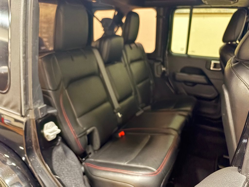 Used 2020 Jeep Wrangler Unlimited Rubicon AWD/4WD image 38