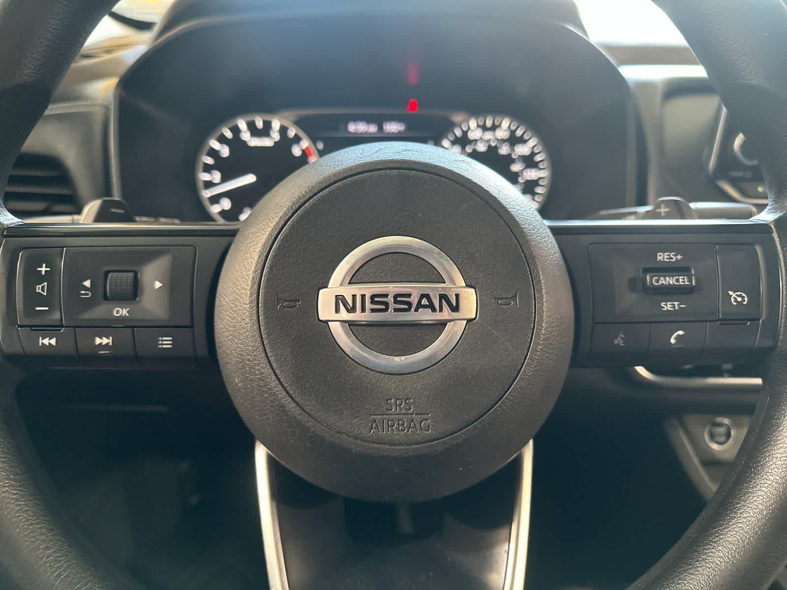 Used 2021 Nissan Rogue S AWD/4WD image 24