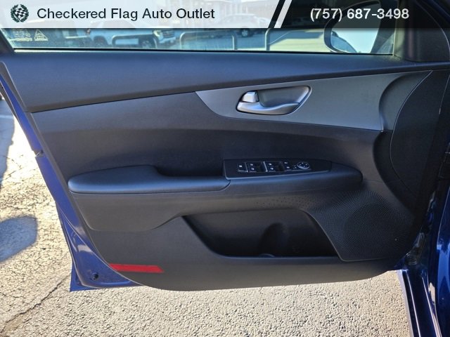 Used 2021 Kia Forte LXS image 19