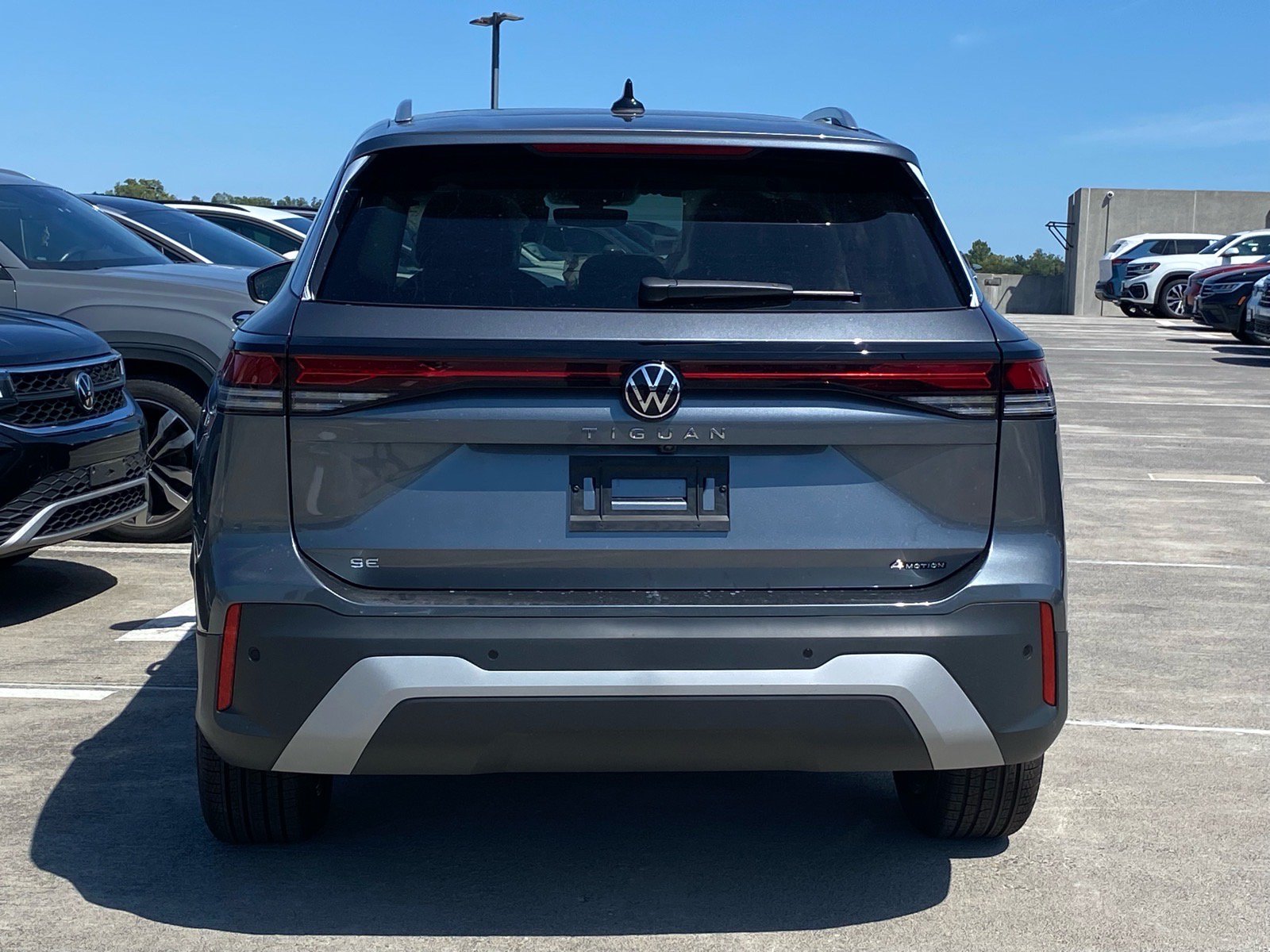New 2026 Volkswagen Tiguan SE AWD/4WD image 4