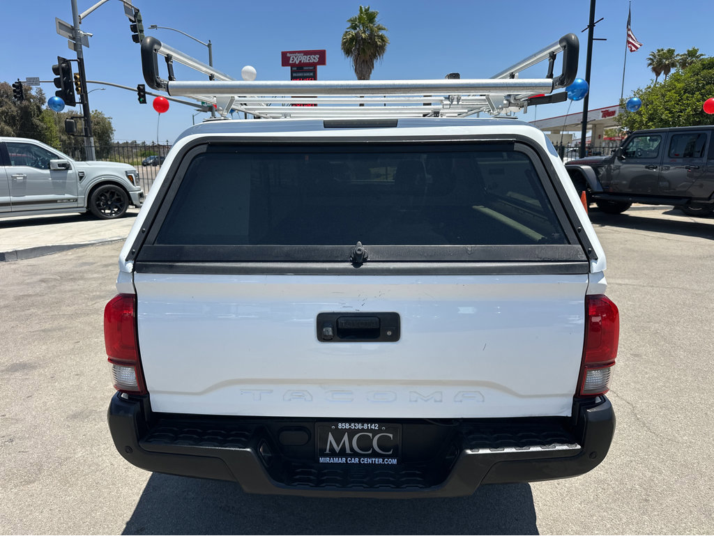 Used 2022 Toyota Tacoma SR RWD image 12
