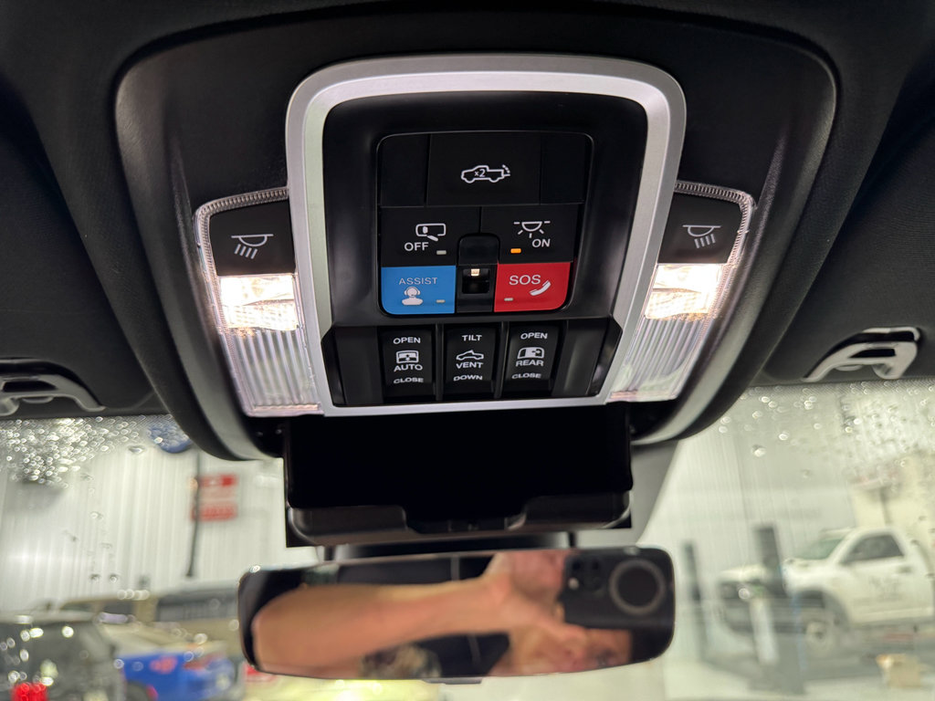 New 2025 RAM 3500 Limited image 43