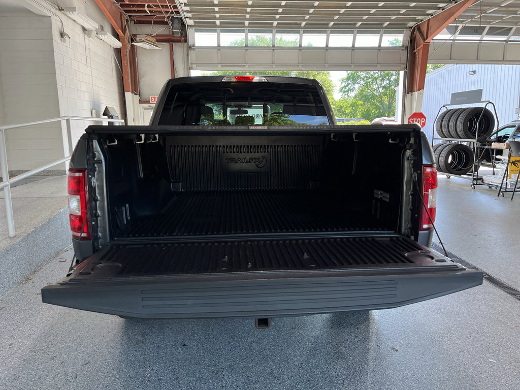 Used 2020 Ford F150 XLT w/ Equipment Group 302A Luxury AWD/4WD image 9