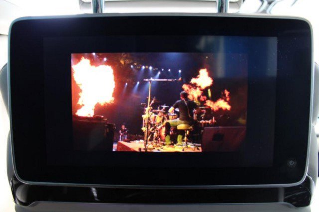 Used 2016 BMW 750i xDrive image 28