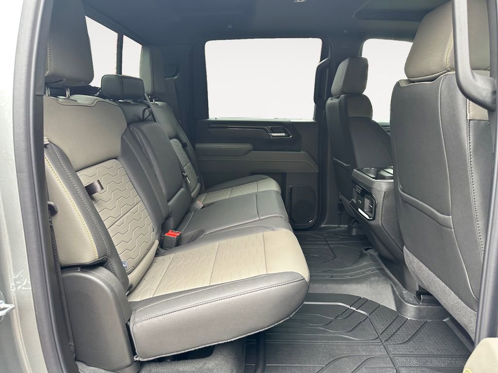 New 2026 Chevrolet Silverado 2500 ZR2 w/ LPO, Dark Essentials Package image 11