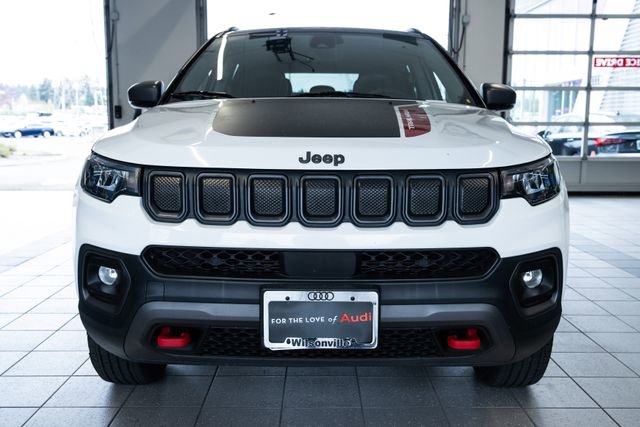 Used 2022 Jeep Compass Trailhawk image 2