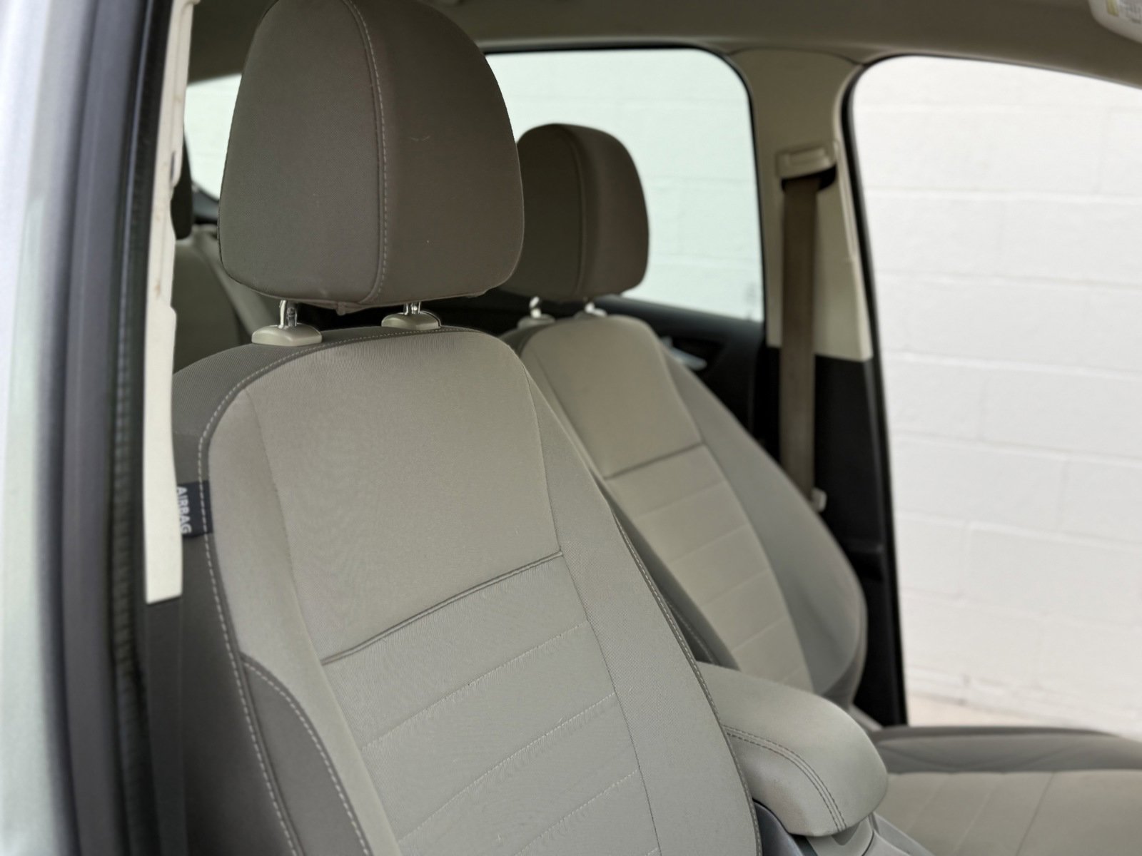 Used 2015 Ford C-MAX SE image 28