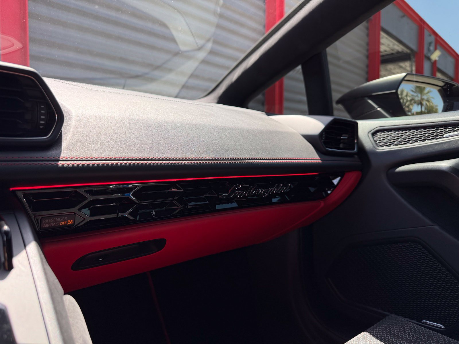 Used 2021 Lamborghini Huracan EVO RWD image 49