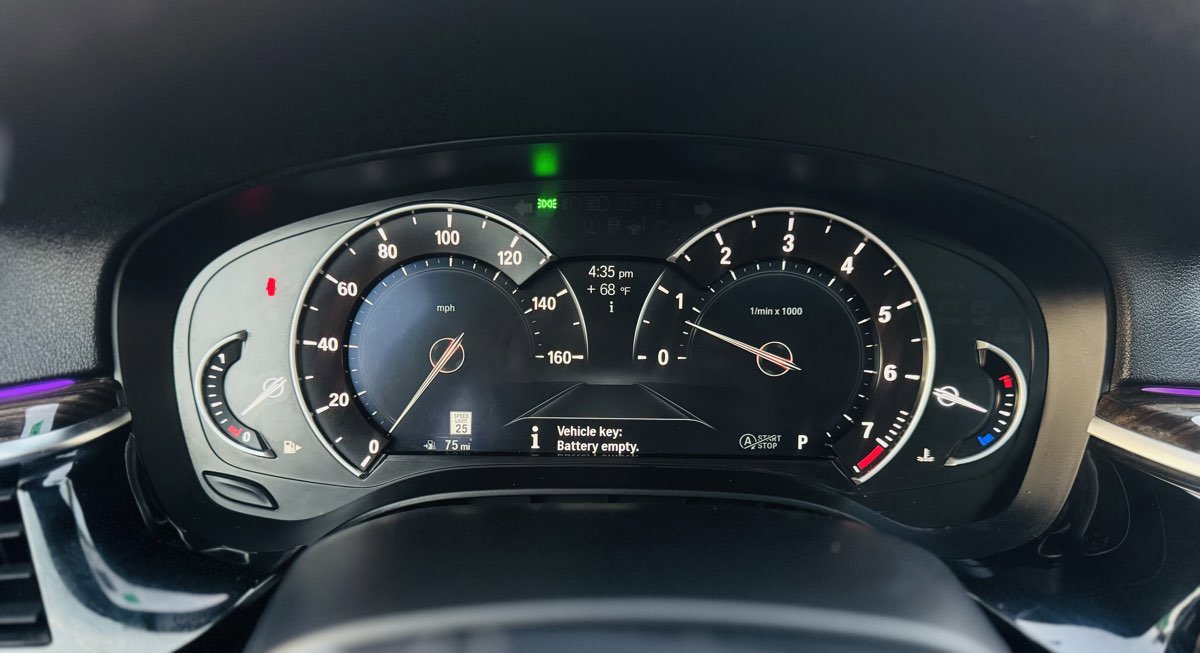 Used 2018 BMW 530i w/ Premium Package image 37