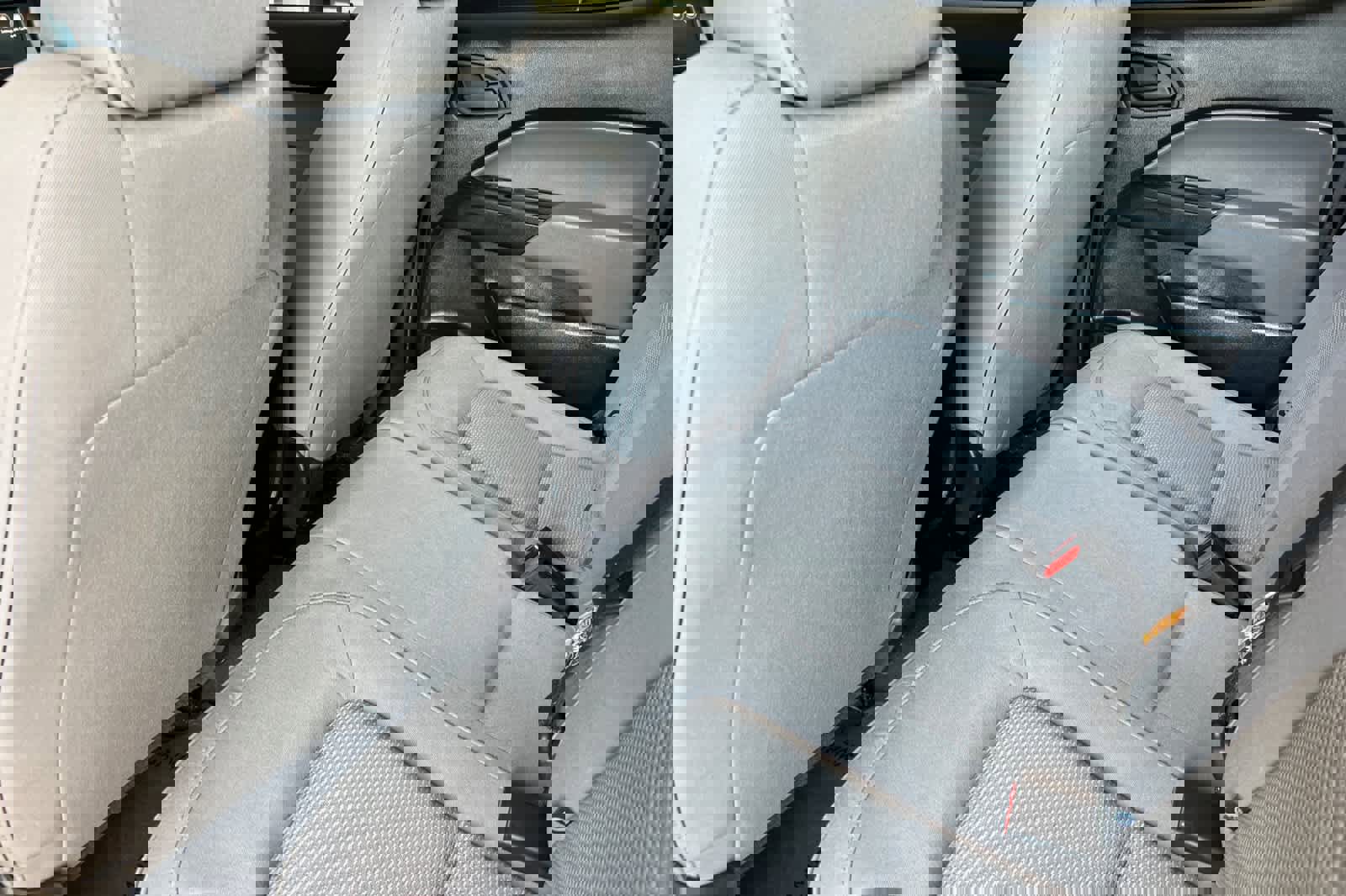 Used 2022 Chevrolet Colorado W/T image 4