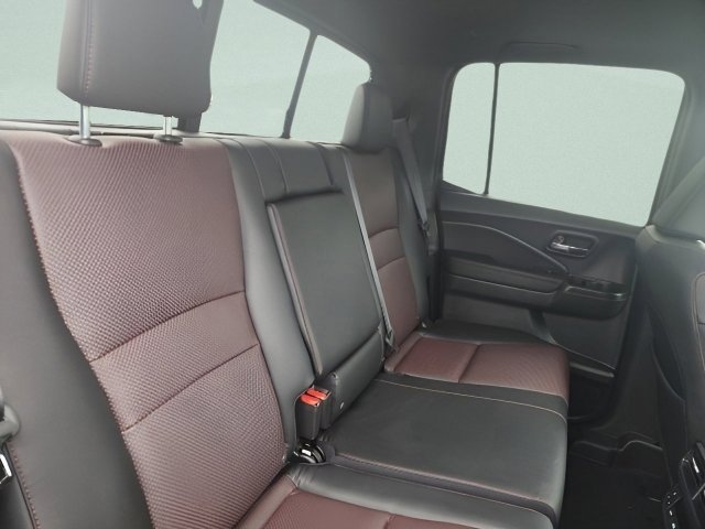 New 2026 Honda Ridgeline Black Edition image 17