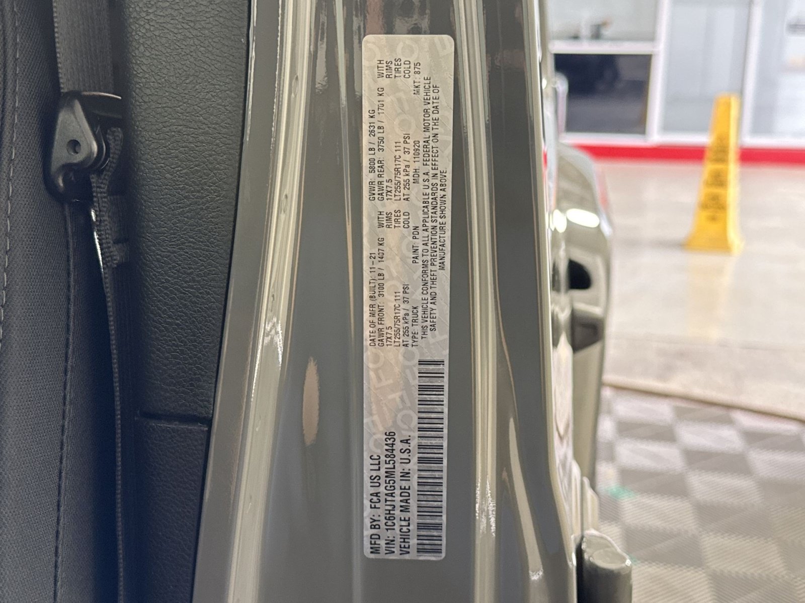 Used 2021 Jeep Gladiator Sport AWD/4WD image 28