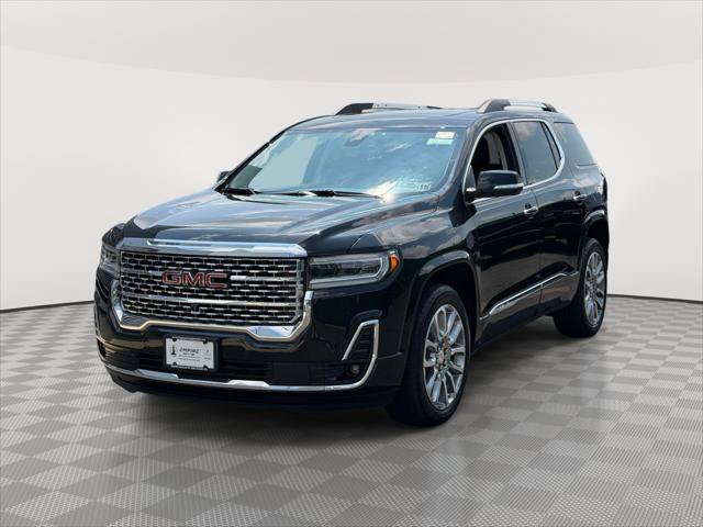 Used 2022 GMC Acadia Denali w/ Denali Technology Package AWD/4WD image 3