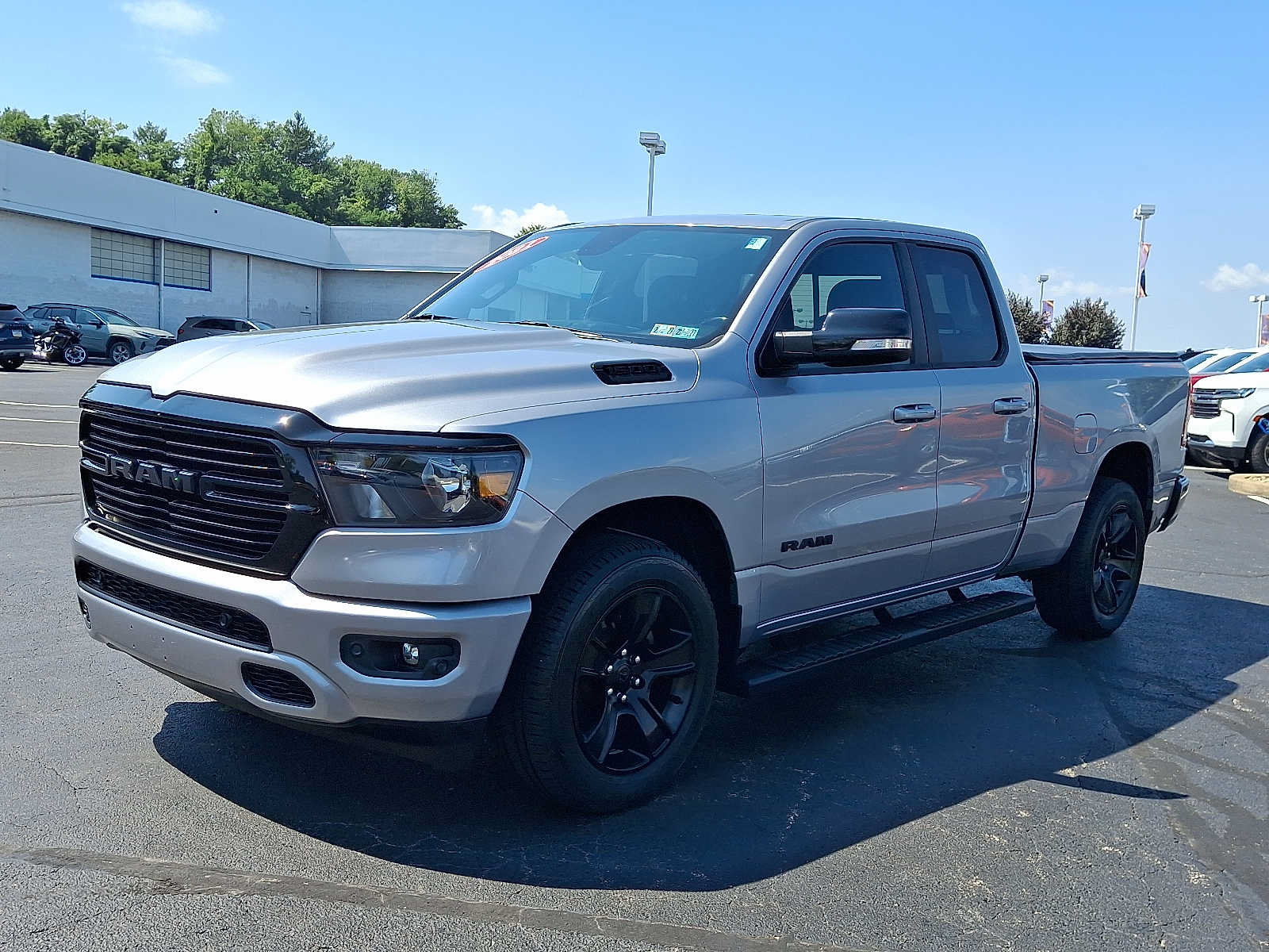 Used 2021 RAM 1500 Big Horn AWD/4WD image 3