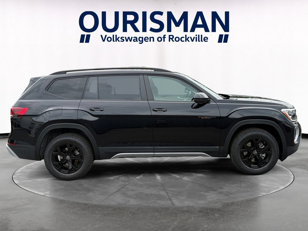 New 2026 Volkswagen Atlas Peak Edition AWD/4WD image 7