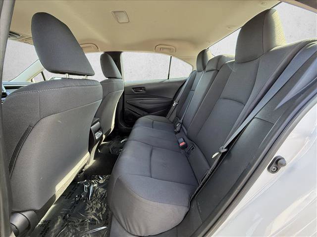Used 2025 Toyota Corolla LE FWD image 19