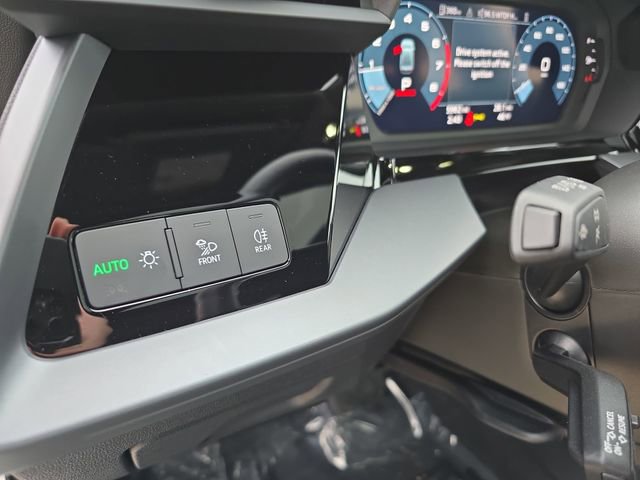 Used 2025 Audi A3 2.0T Premium w/ Convenience Package image 28