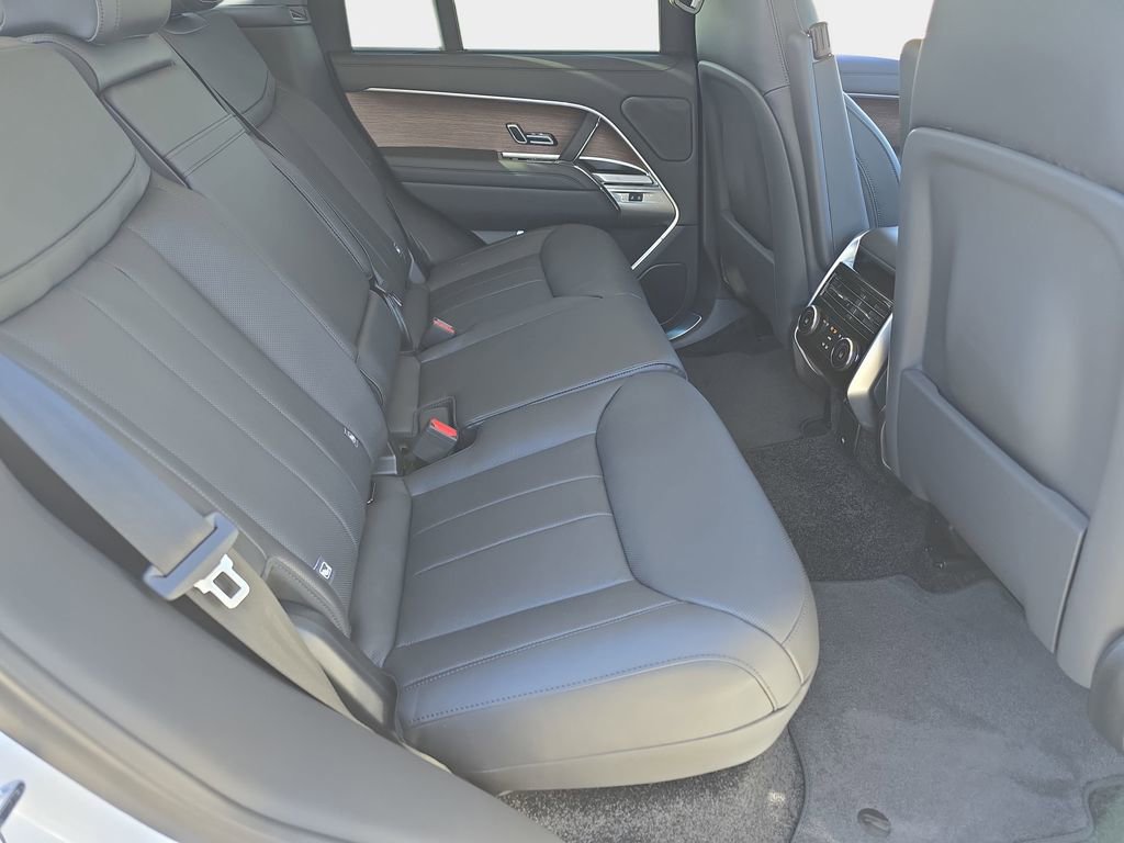 New 2026 Land Rover Range Rover SE AWD/4WD image 11