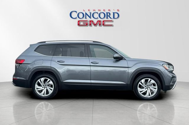 Used 2022 Volkswagen Atlas SE image 3