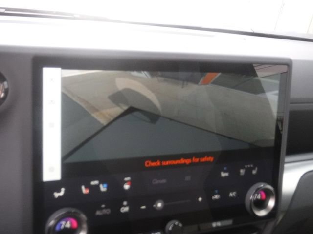 Used 2026 Lexus GX 550 image 35