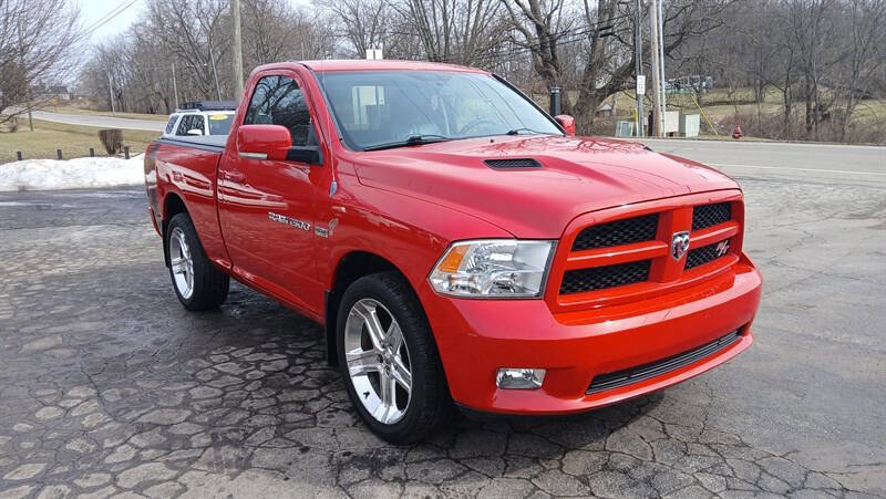 Used 2011 RAM 1500 R/T w/ Remote Start & Security Group image 3