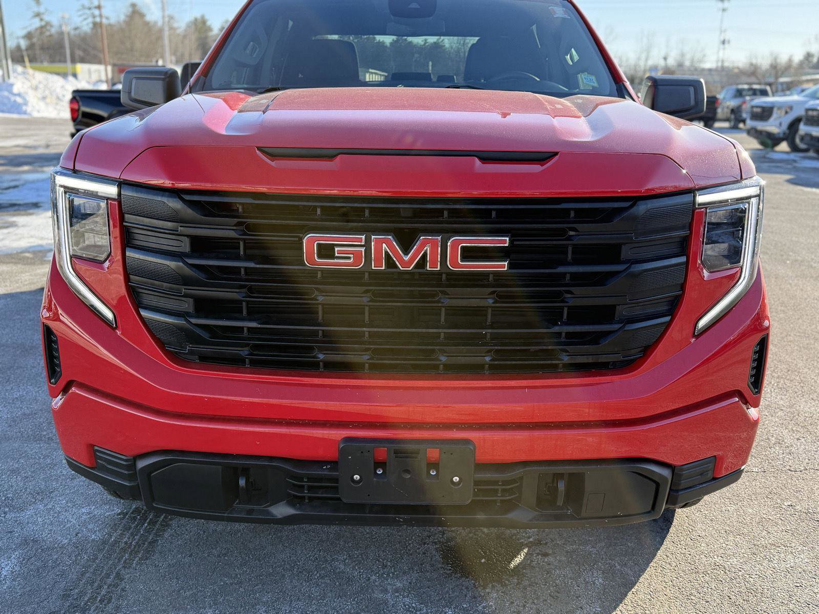 Certified 2025 GMC Sierra 1500 Pro w/ Graphite Edition image 2