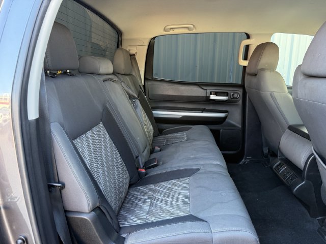 Used 2020 Toyota Tundra SR5 AWD/4WD image 31