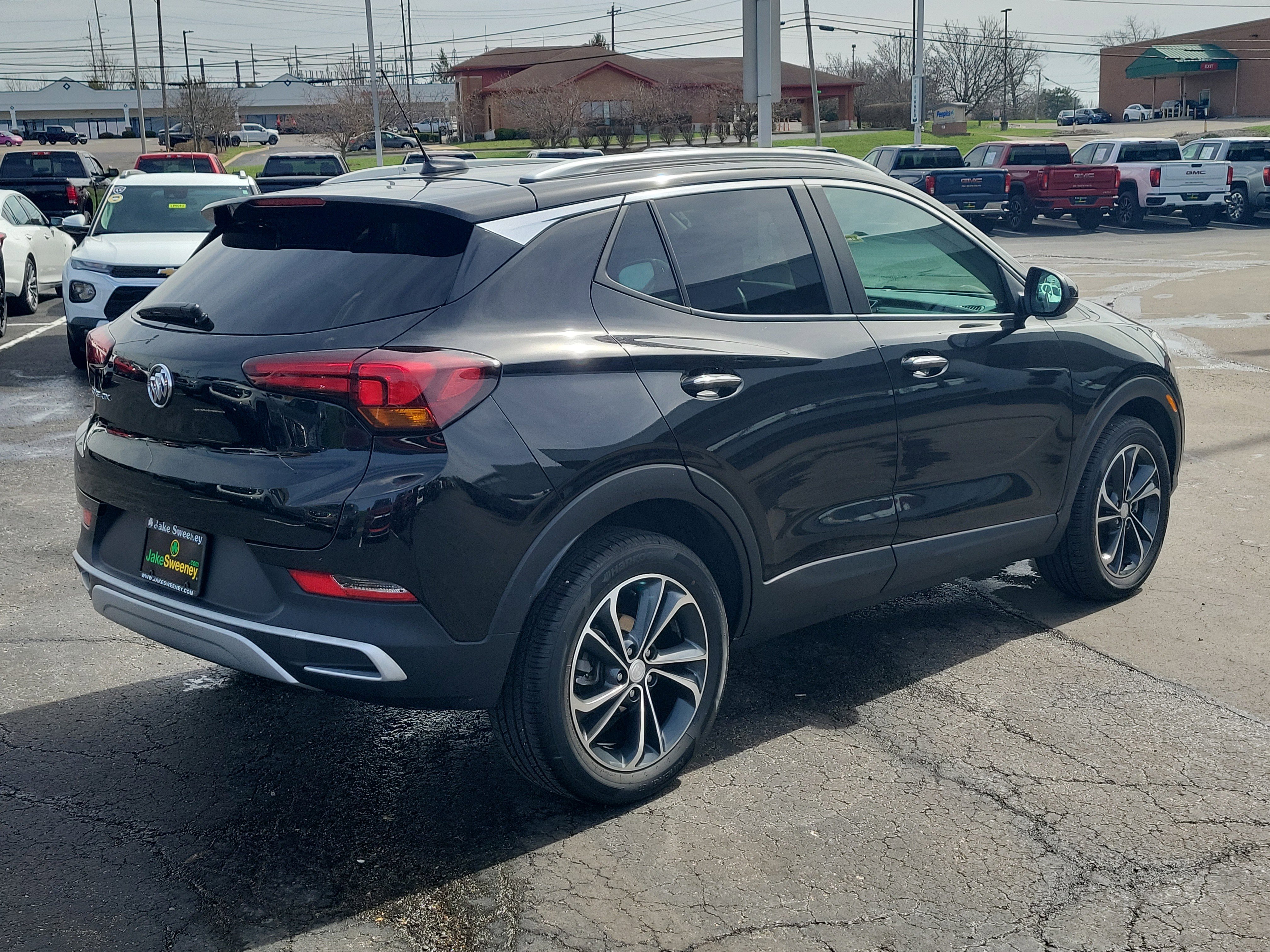 Used 2023 Buick Encore GX Select image 4