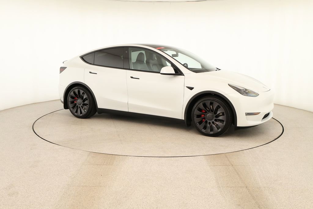 Used 2023 Tesla Model Y Performance AWD/4WD image 8