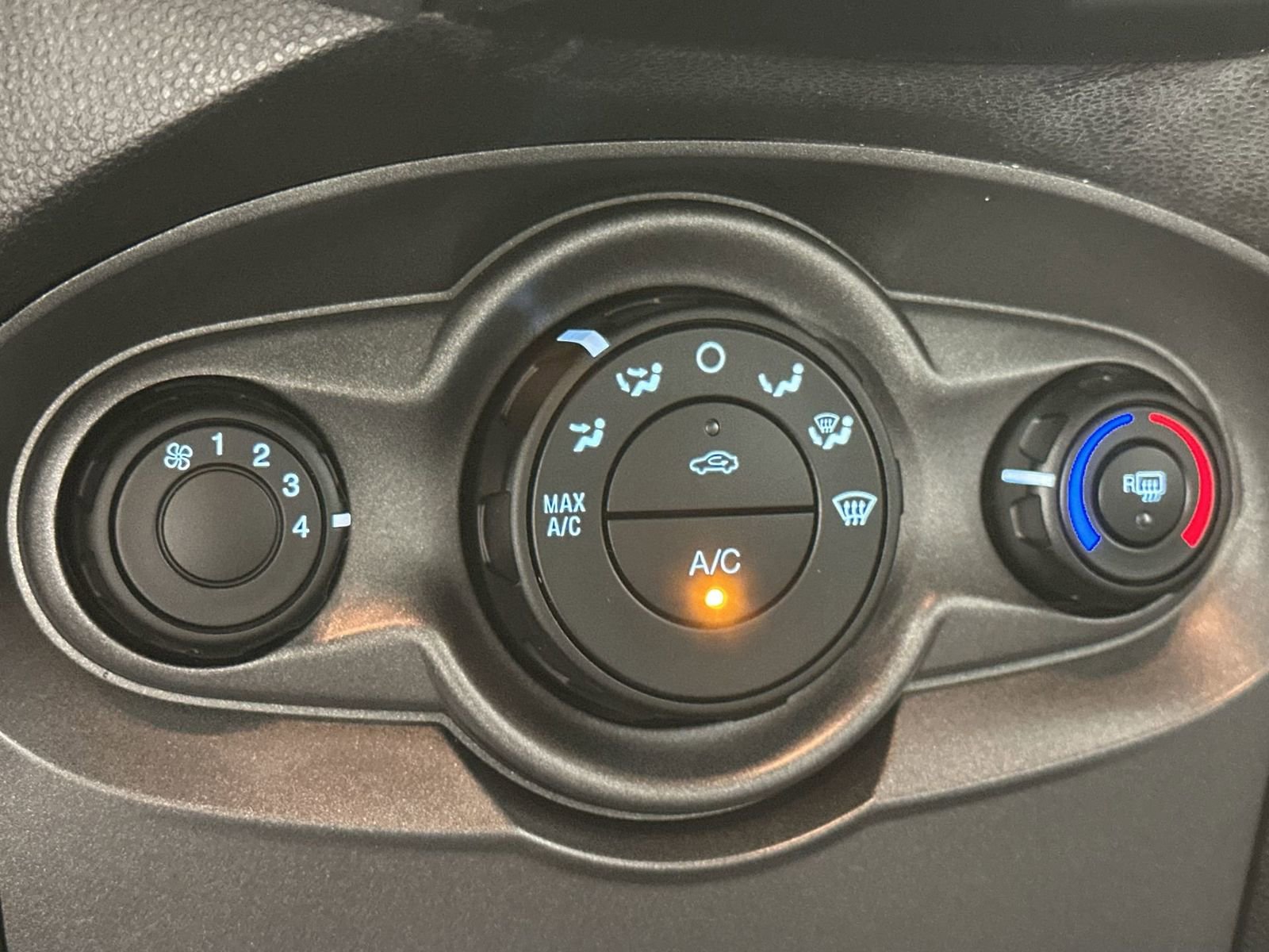 Used 2019 Ford Fiesta S image 18