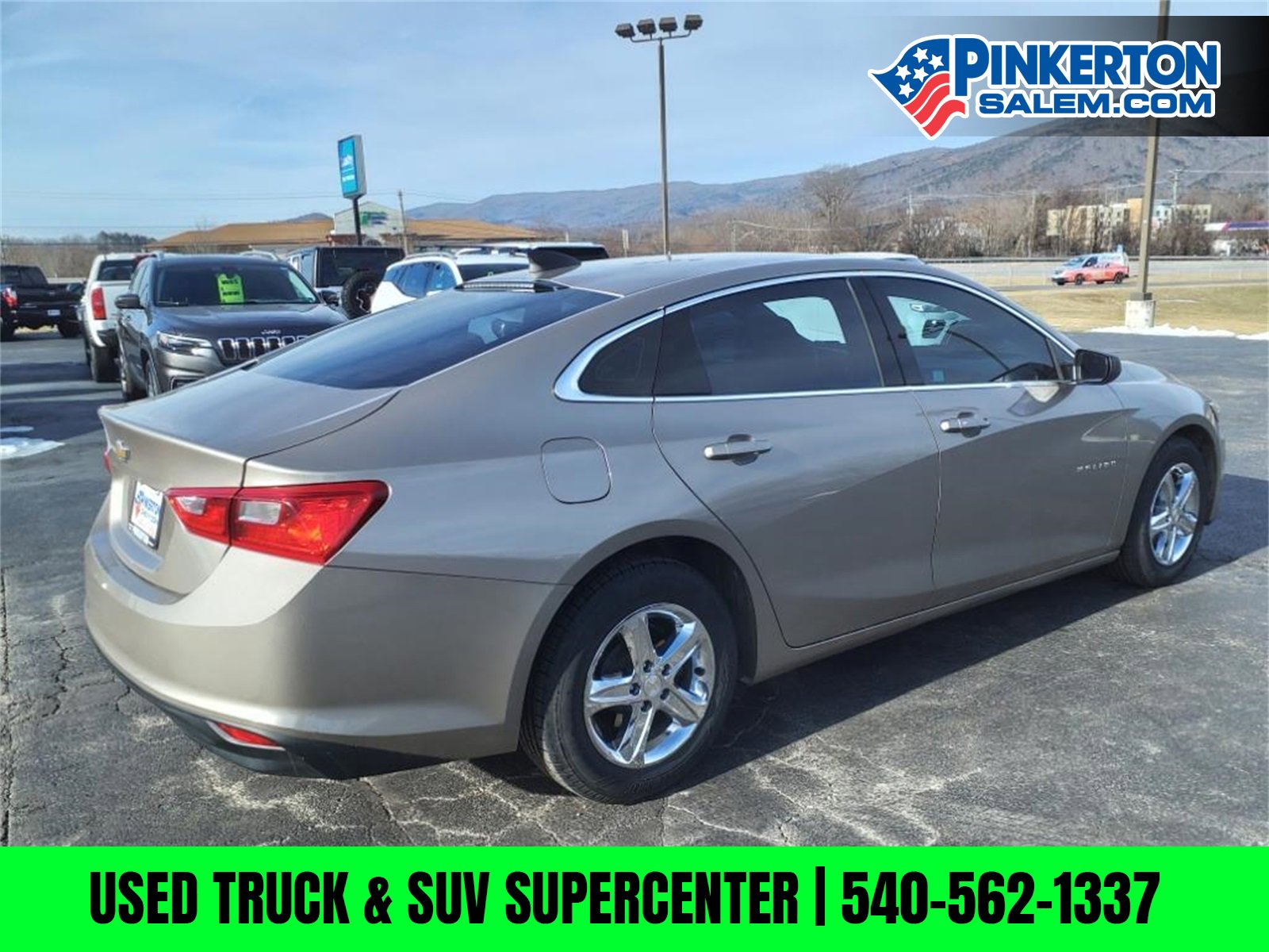 Used 2022 Chevrolet Malibu LS image 3