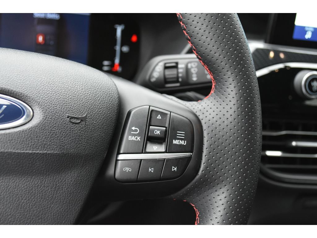 Used 2024 Ford Escape ST-Line image 21