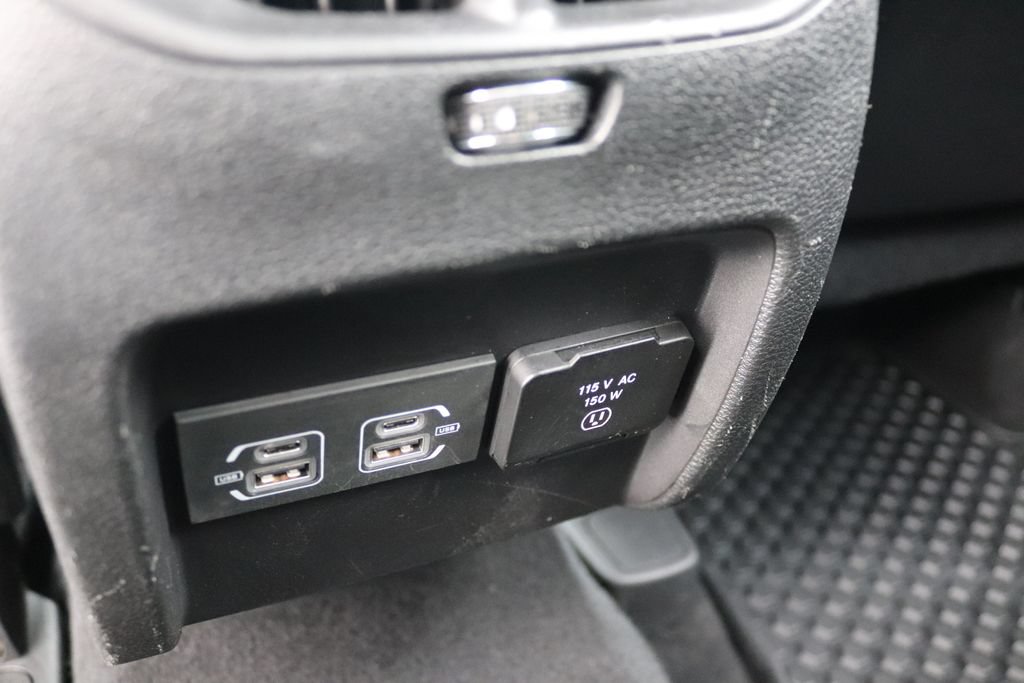 Used 2021 Jeep Cherokee Trailhawk AWD/4WD image 23