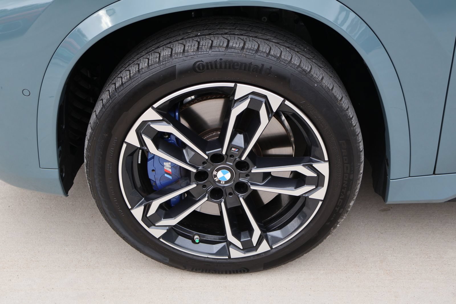 Used 2025 BMW X1 M35i w/ Premium Package AWD/4WD image 10