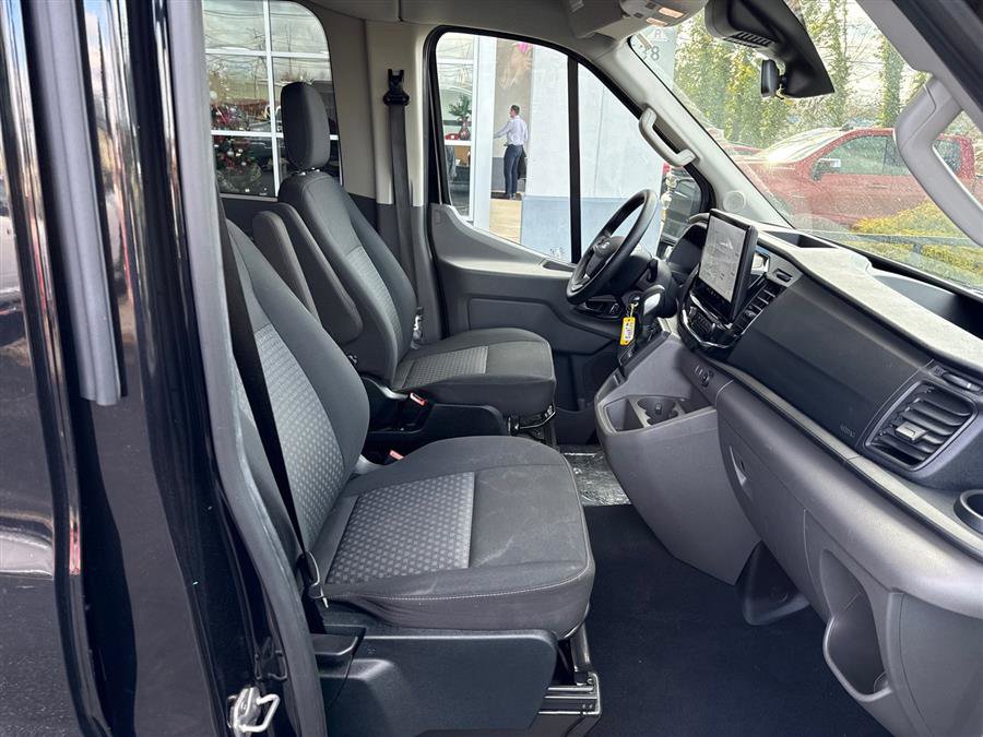 Used 2023 Ford Transit 350 XLT image 61
